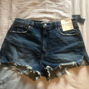 Abercrombie high rise mom denim short